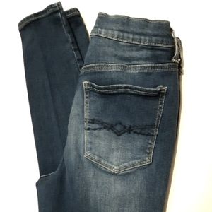 Mudd FLX Stretch High-Rise Jegging